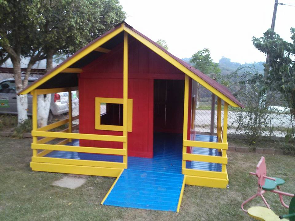 CASINHA DE MADEIRA CLB004