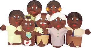 FANTOCHE FAMILIA NEGRA EM FELTRO 
