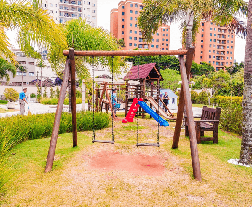 PLAYGROUND PLB04