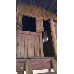 CASINHA DE MADEIRA CLB 048