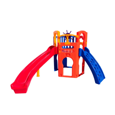 PLAYGROUND ROYAL PLAY COM ESCORREGADOR INFANTIL CURVO FRESO